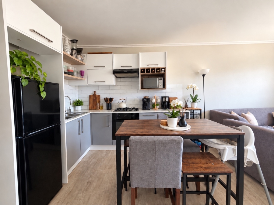 2 Bedroom Property for Sale in Table View Western Cape